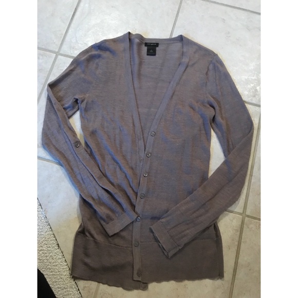 Ann Taylor Sweaters - Ann Taylor Light Weight Cardigan